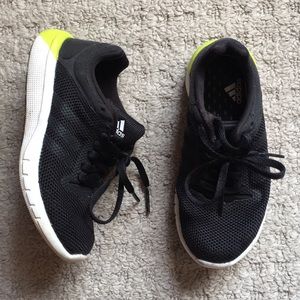 Adidas Sneakers